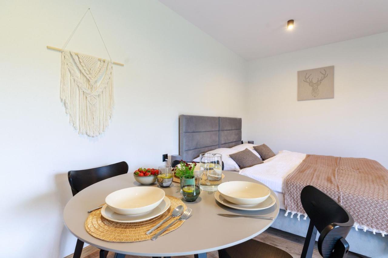 Hill House Apartamenty Bialka Tatrzanska Exteriör bild