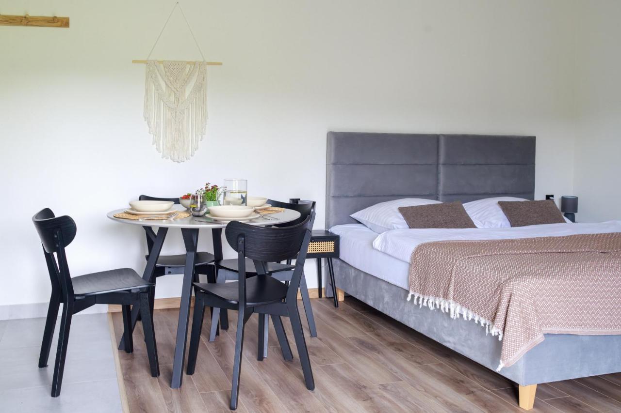 Hill House Apartamenty Bialka Tatrzanska Exteriör bild
